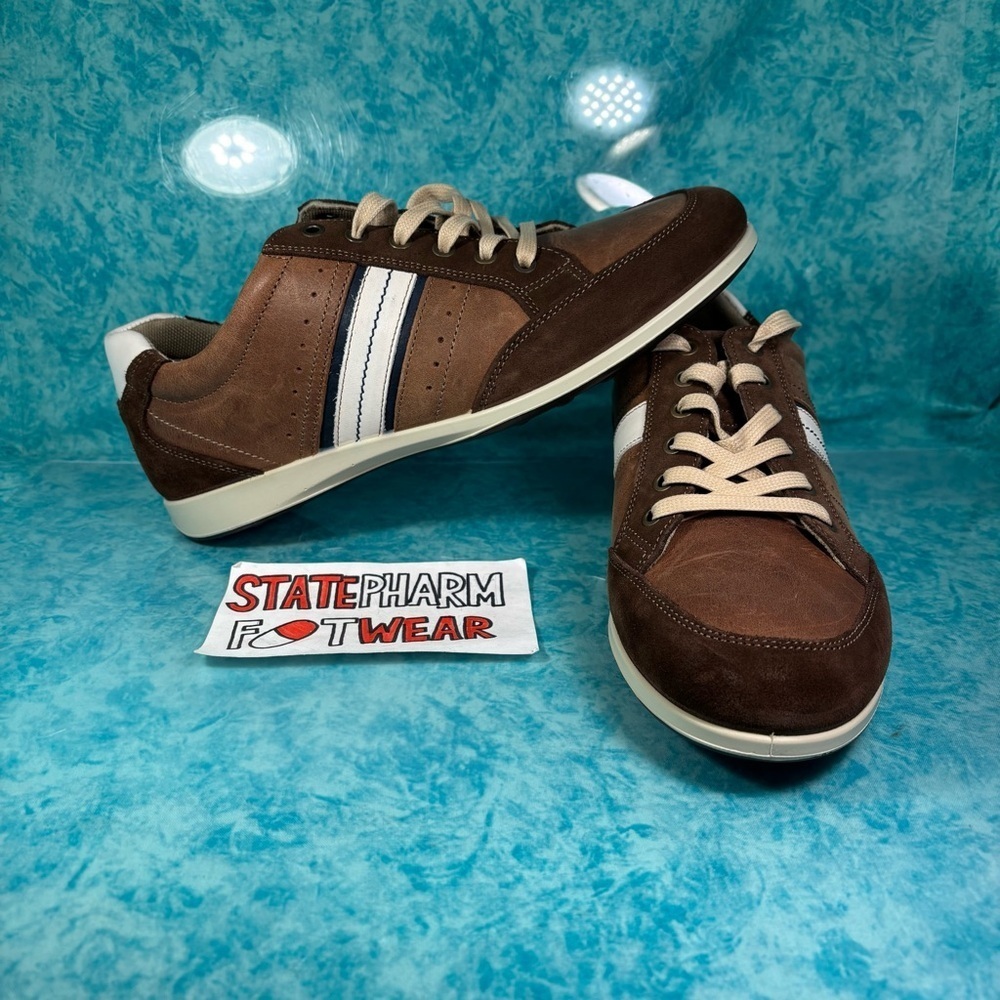 Kenneth Cole Reaction Made In Italy Brown Suede Low Top Casual Shoes Size 42 8.5